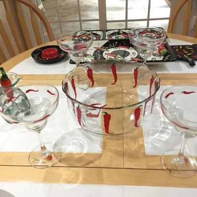 Red chili glass set w/ bowl.