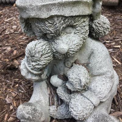 Outdoor teddy bear sculpture.