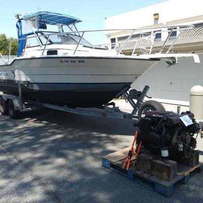 Bayliner Trophy 2352 Cuddy Cabin boat with Mercrusier Alpha One 5.7/v8 gasoline engine