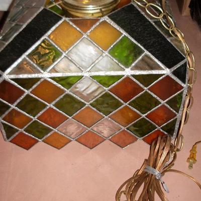STAIN GLASS HANGING LIGHT FIXTURE