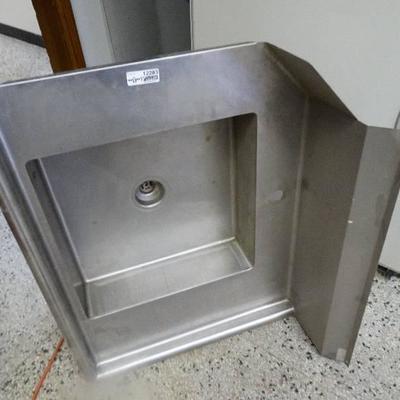 Stainless steel dish table sink
