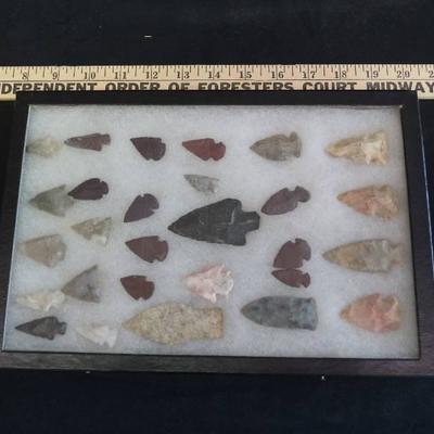 28 Framed Arrowheads- Indian Native American Appea ...