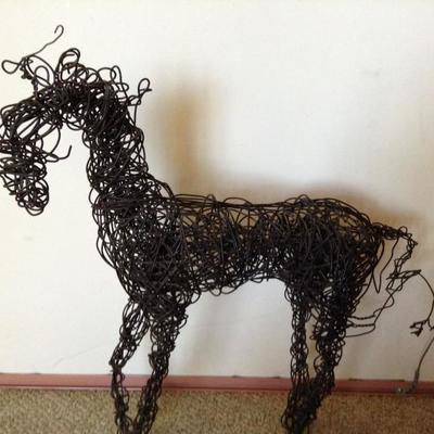 Art Gallery wire horse