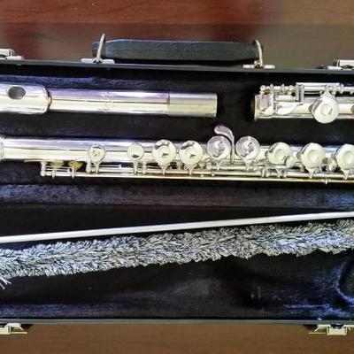 Vintage Armstrong flute