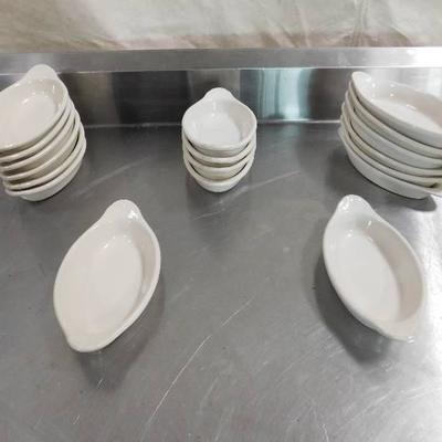 18 Oval Ceramic Bakeware