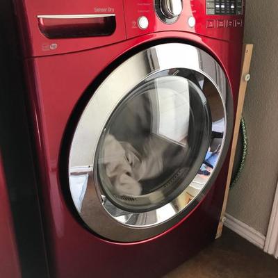 LG dryer. Electric. 2015. $300