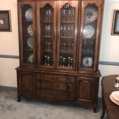 Thomasville China Cabinet