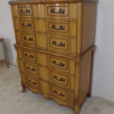 â€˜Pineclaireâ€™ Online Estate Sale Auction is currently open for bidding! All bids start at $1 with no reserves. To VIEW more photos and...
