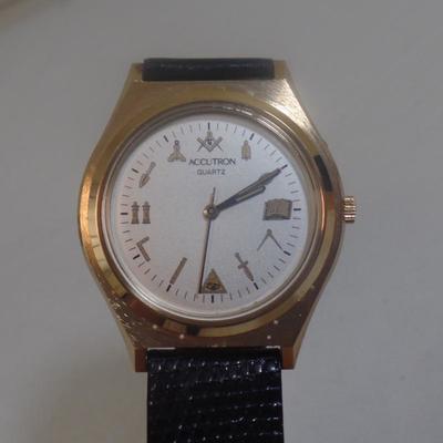 â€˜Pineclaireâ€™ Online Estate Sale Auction is currently open for bidding! All bids start at $1 with no reserves. To VIEW more photos and...