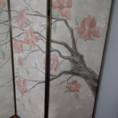 â€˜Pineclaireâ€™ Online Estate Sale Auction is currently open for bidding! All bids start at $1 with no reserves. To VIEW more photos and...