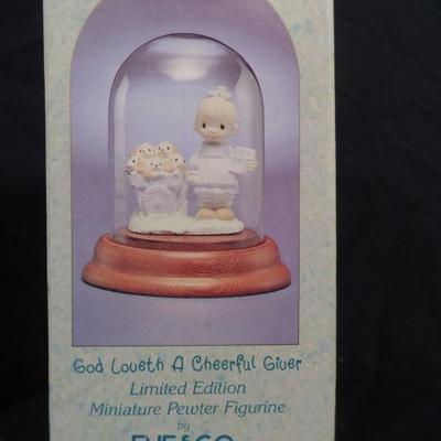 â€˜Pineclaireâ€™ Online Estate Sale Auction is currently open for bidding! All bids start at $1 with no reserves. To VIEW more photos and...
