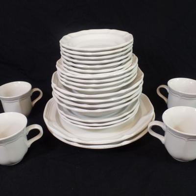â€˜Pineclaireâ€™ Online Estate Sale Auction is currently open for bidding! All bids start at $1 with no reserves. To VIEW more photos and...