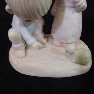 â€˜Pineclaireâ€™ Online Estate Sale Auction is currently open for bidding! All bids start at $1 with no reserves. To VIEW more photos and...