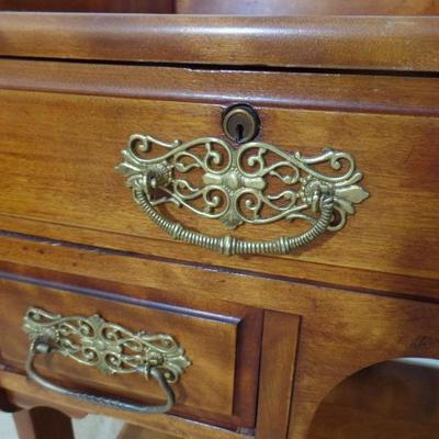 â€˜Pineclaireâ€™ Online Estate Sale Auction is currently open for bidding! All bids start at $1 with no reserves. To VIEW more photos and...