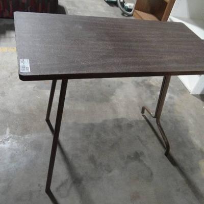 Small wood table w metal legs