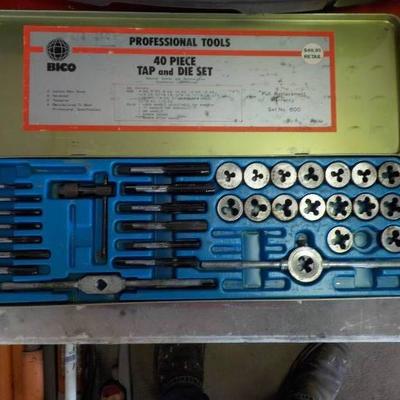 combo tap and die set