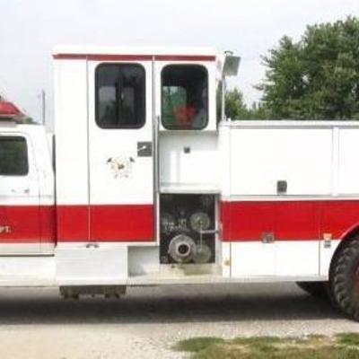 1979 Ford F-800 (FIRE TRUCK) LOW MILES