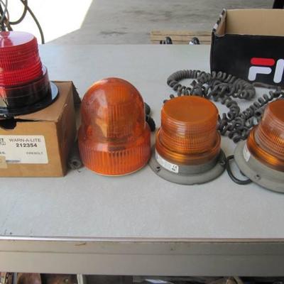 LOT OF 4 CAUTION AND WARNING 12 VOLT LIGHTS