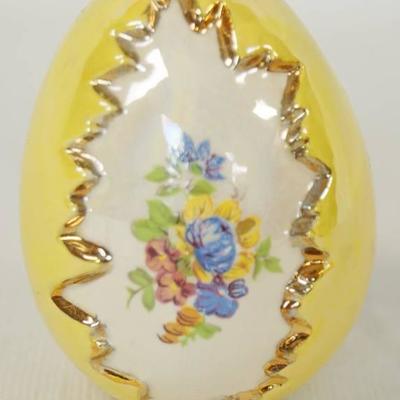 Decorative Ceramic Egg - Neat!