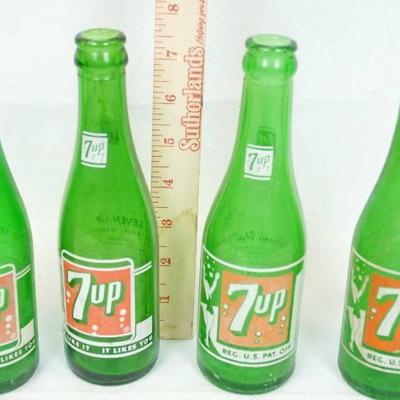 Lot of 4 Vintage 7-Up Bottles - Neat! Dark Green G 4