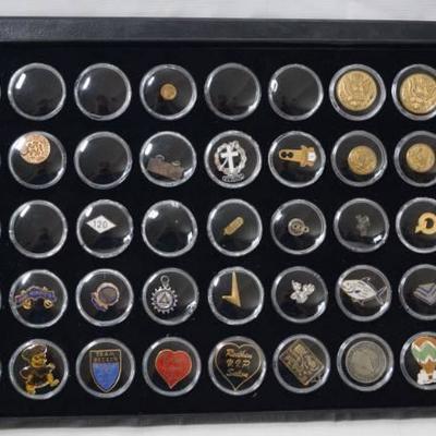 Collector Case with 50 Padded Vials in a Glass Cov