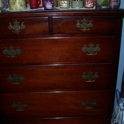 Chest of drawers/matching dresser with mirror