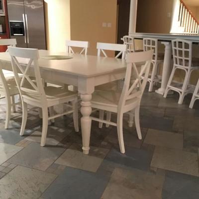 Contry White Kitchen Table with Six Chairs