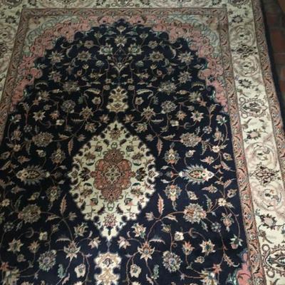 Hand Knotted Wool Rugs 