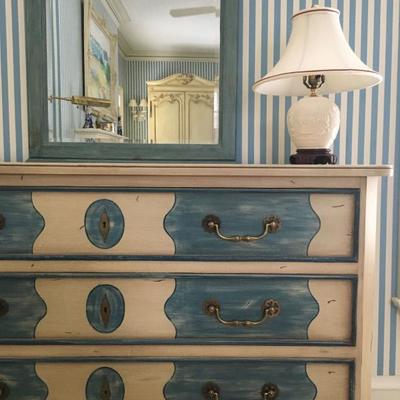 Karges Furniture Dresser 