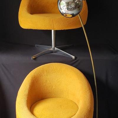 Overman swivel pod chairs