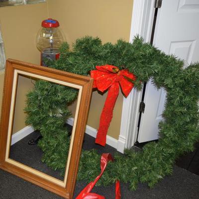 Picture Frame, Seasonal Wreath