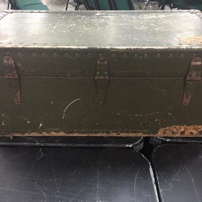 1946 WWII metal Army trunk