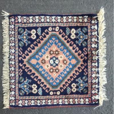 Hand Woven Rugs Geometric Patterned