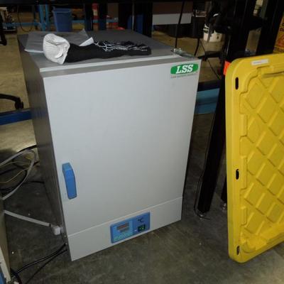 Laboratory Safety Supply Gravity Oven 