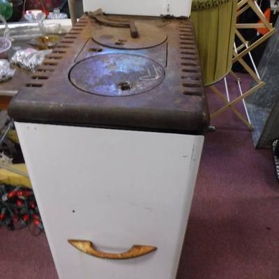 antique wood kitchen stove