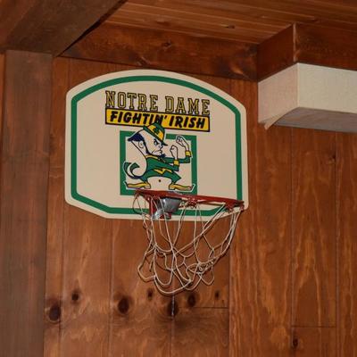 Notre Dame Fightin' Irish Basketball Net