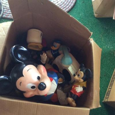 LARGE COLLECTION OF MICKEY MOUSE ITEMS AND DISNEY