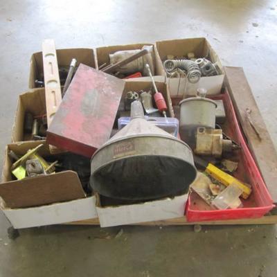 Pallet of used Tools -3 Air Impacts (Not Tested)