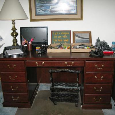 large wooden desk   BUY IT NOW  $ 95.00