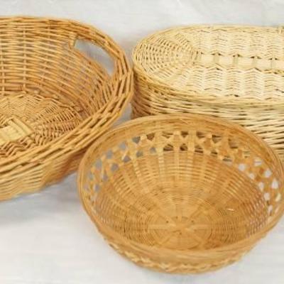Lot of 4 Wicker Baskets - See Photos for Details!