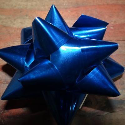 (2) Cases Of Royal Blue 3.5 Inch Star Bows