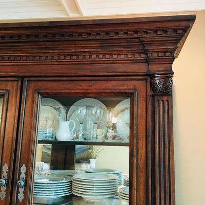 1 of 3 piece Dining set
China cabinet with slide glass doors.
Glass door slide away from reach other to open