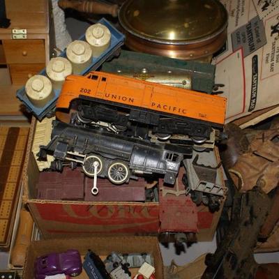 0-27 Lionel Diesel Locomotive & Train Cars, American Flyer Steam Locomotive