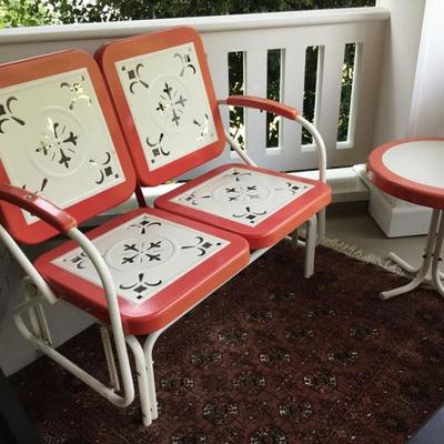 Retro 2 seater metal porch glider and matching side table