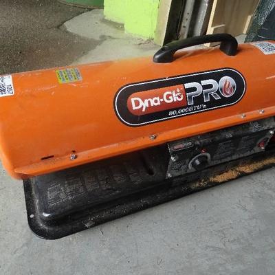 Dyna-glo pro 80,000 BTU heater uses kerosene or di