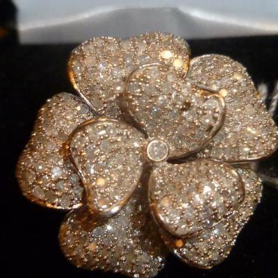  diamond pave ring.in sterling