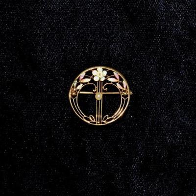 Gold pin