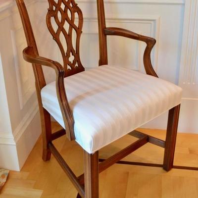 Set of 8 Councill Craftsman dining chairs