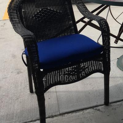 2 Plastic and Metal Wicker Style Chair WN7005 Local Pickup https://www.ebay.com/itm/123350080432