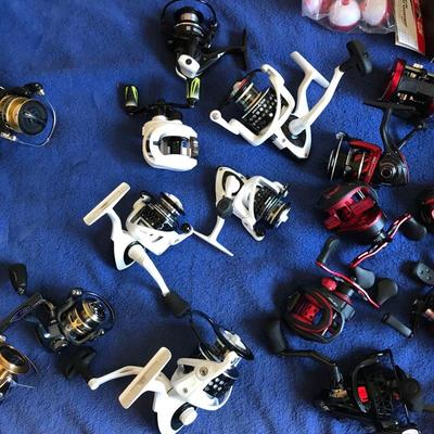 Reels:
Okuma Stratus V SV-55, Roddy Pro Tournament 375A Long Spool, Quantum Escalade baitcast reels and spinning reel, and Abu Garcia...